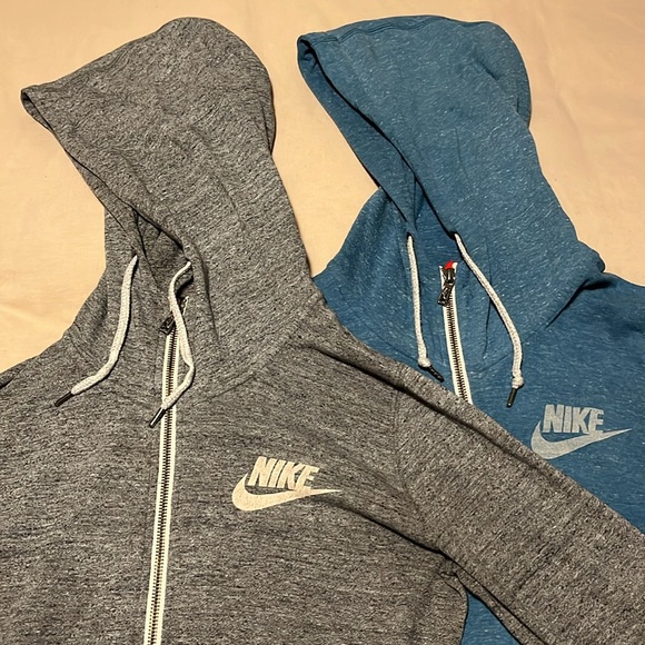 Ultr-thin Nike Zip-Up Hoodies, 2pk, Medium - Picture 2 of 11